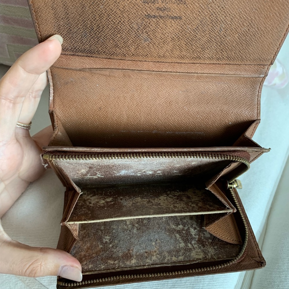 Authentic Louis Vuitton Porte Monnaie wallet - Picture 3 of 8